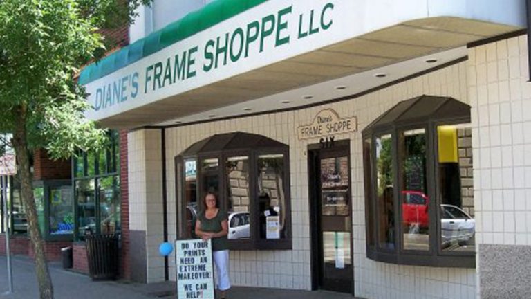 Dianes Frame Shoppe
