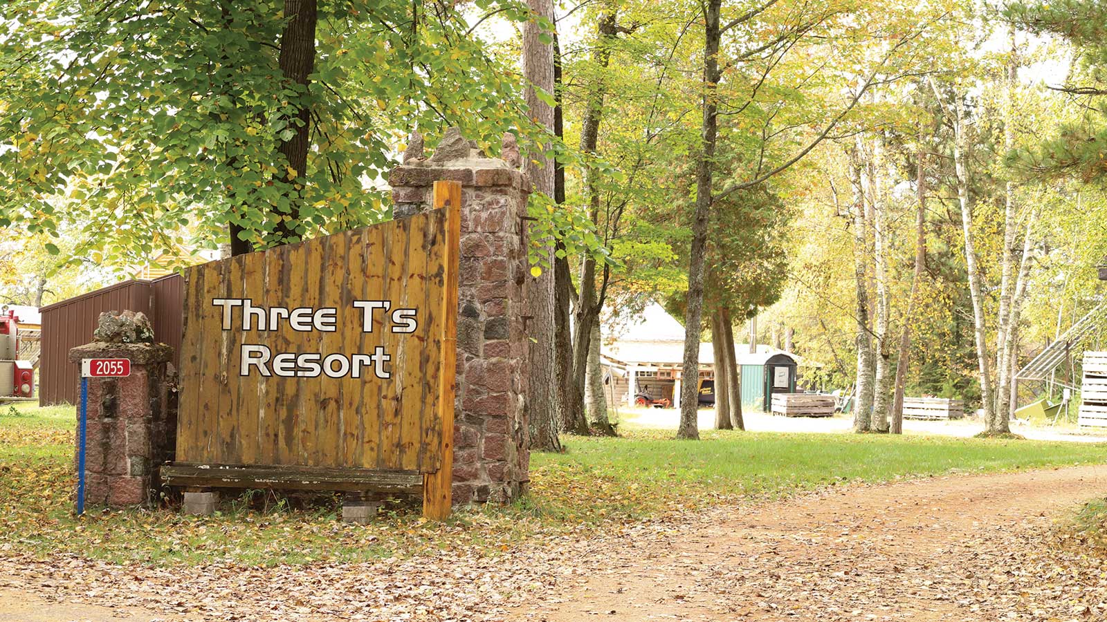 Three T's Resort entrance sign